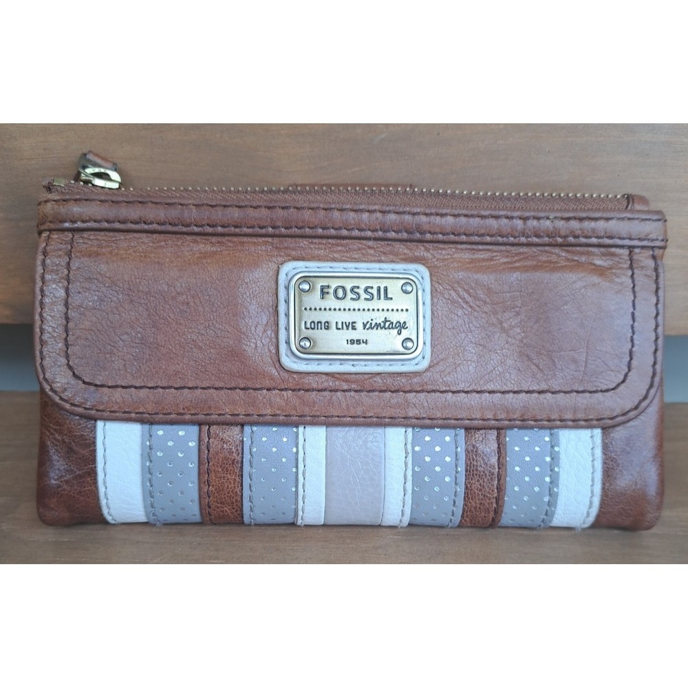 Fossil Womens Long Live Vintage Leather Wallet Light Brown Striped Multifunction